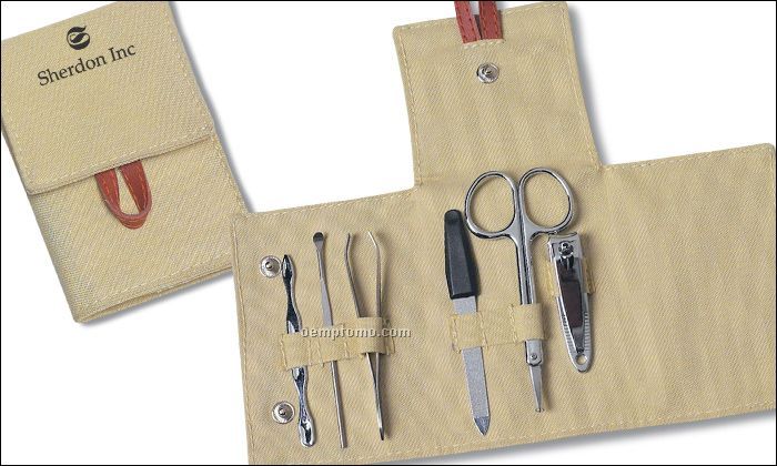 Manicure Set In Pouch
