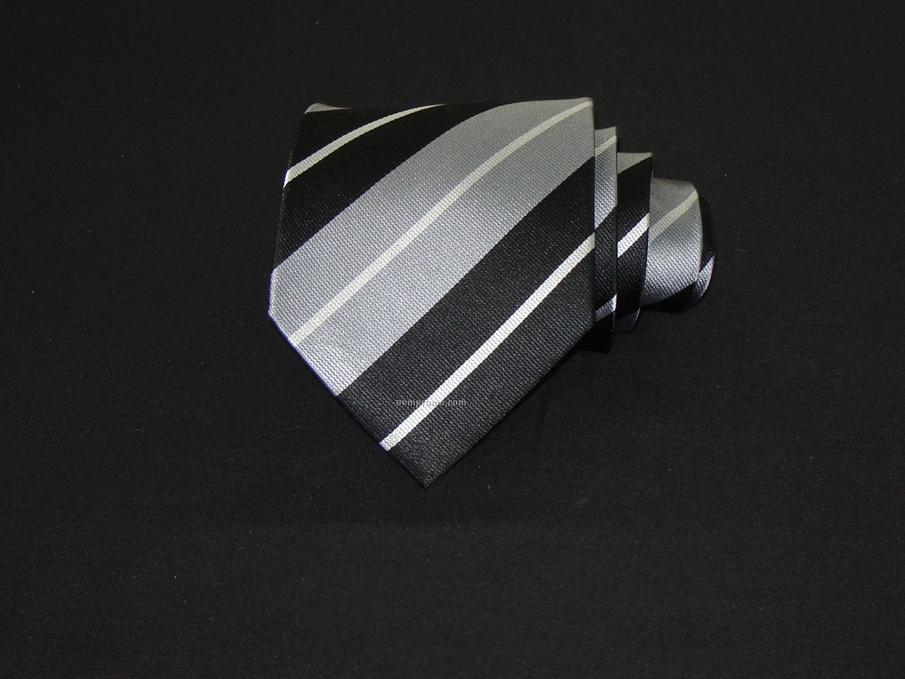 Split Bar Stripe Silk Necktie (Black, Gray & Silver)