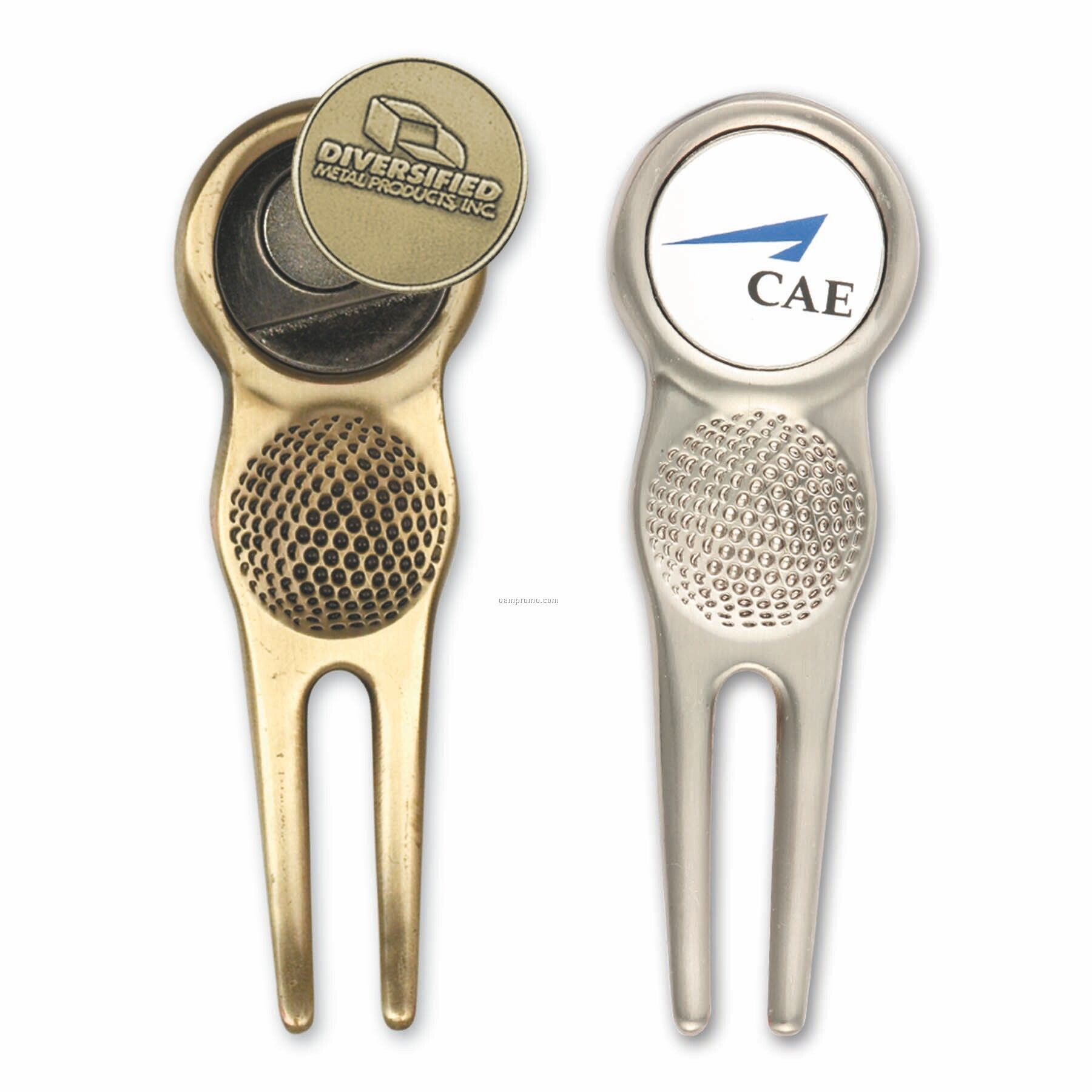 Curved Golf Divot Tool W/ 2 Markers