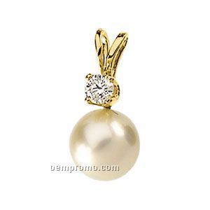 Ladies' 14ky 1.70mm Cultured Pearl & .02 Ct Diamond Round Pendant