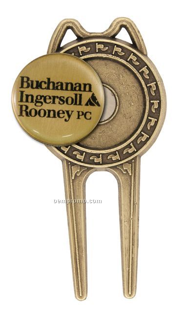 Die Cast Divot Tool With Ball Marker With Putter Cigar Rest - Screened