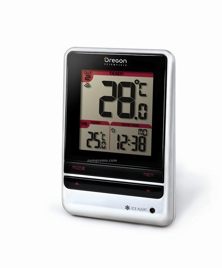 Oregon Scientific Indoor And Outdoor Thermometer With Atomic Time