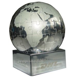 The Magnetic Puzzle Globe Series