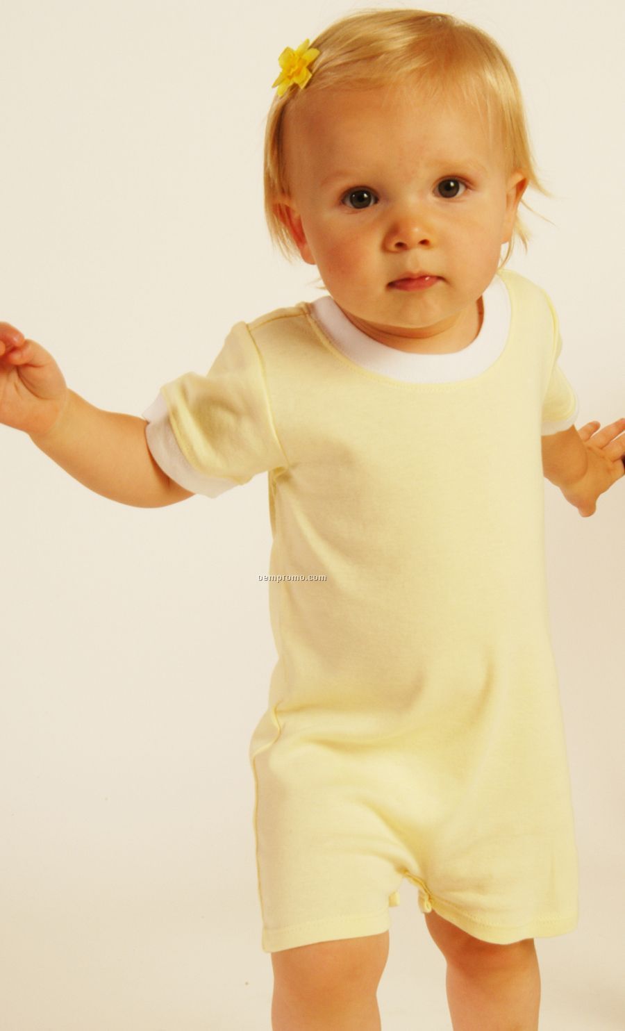 Infants Short Sleeve Scoop Neck Romper (6m-24m)