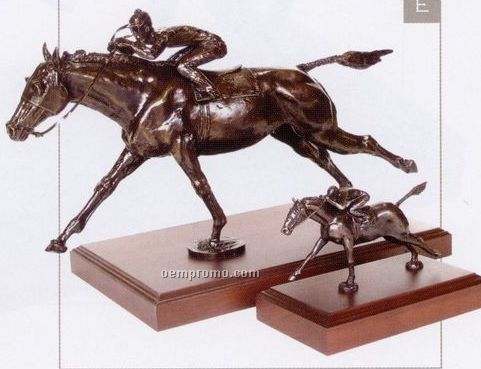 Seabiscuit Sculpture - Jockey On Horse (7")
