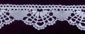 1-1/2" White Cluster Fan Cluny Lace Fabric With Half Flower