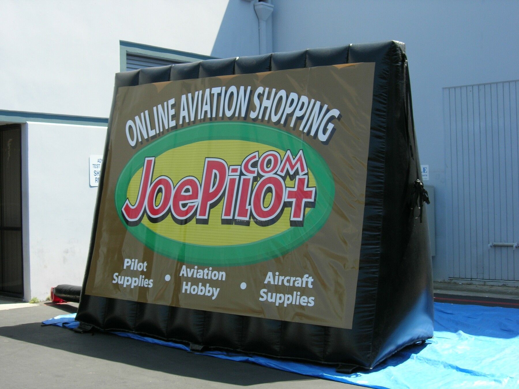 Custom Inflatable Portaboard (12'x12')