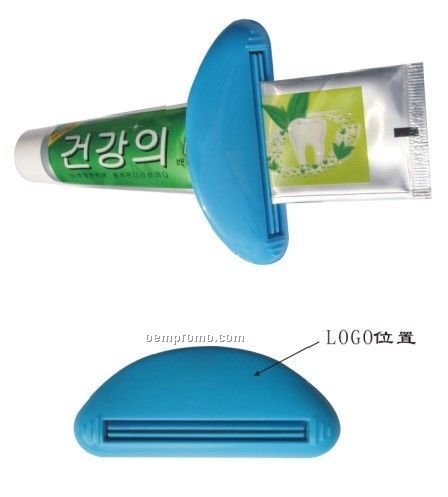 Toothpaste Squeezing Device