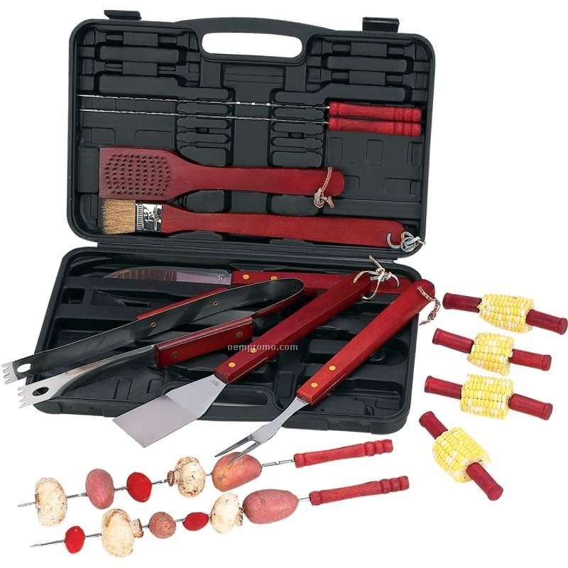 19 Piece Barbeque Tool Set W/ Carrying Case (16 1/4"X10"X2 1/2")