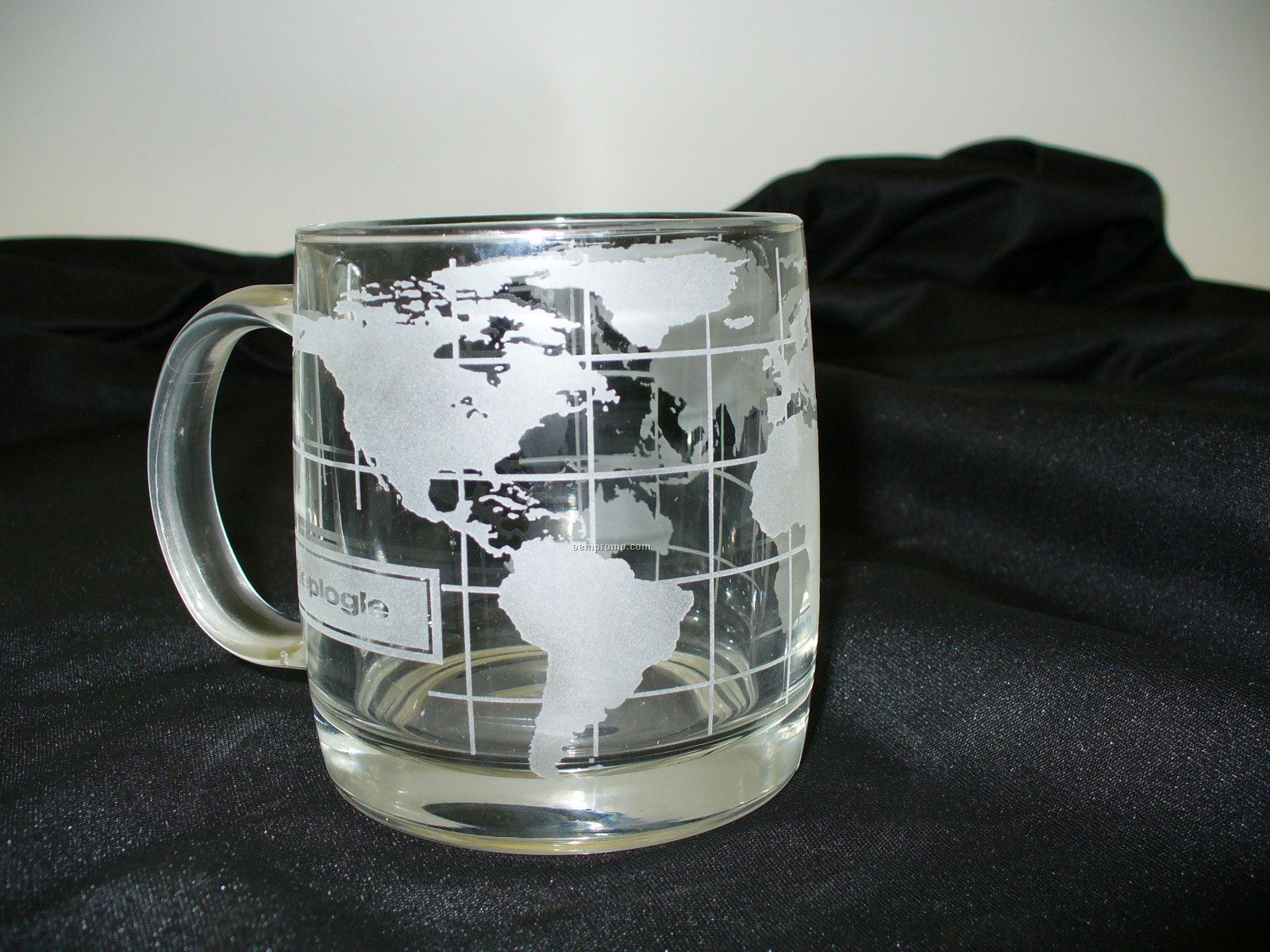 Glass With World Map- 13 Oz.