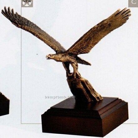 Forward Eagle Sculpture (8")