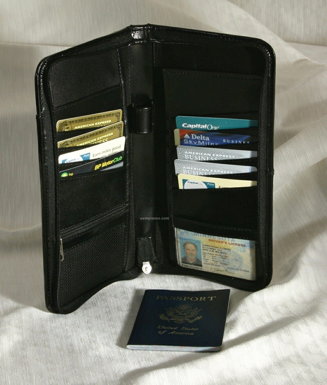 Independence Passport Travel Wallet
