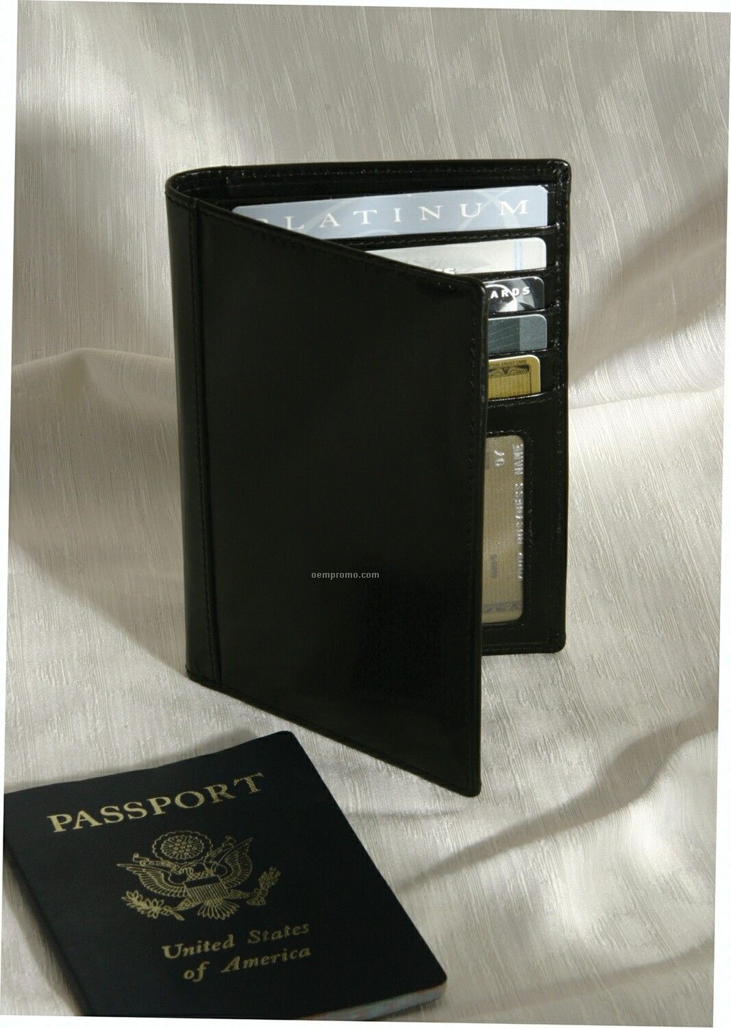 Georgetown Passport Travel Wallet