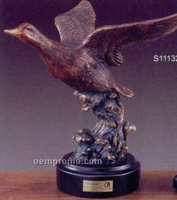 Duck On Waves Trophy W/ Round Base (9