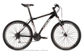 Trek 24 Speed Off Road Mountain Bicycle W/ Black Aluminum Frame