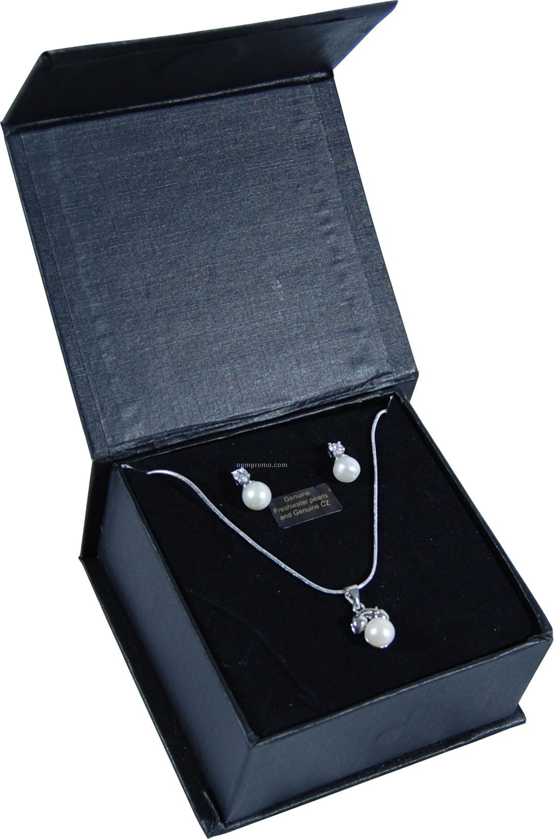 Genuine Cubic Zirconia & Pearl Ensemble