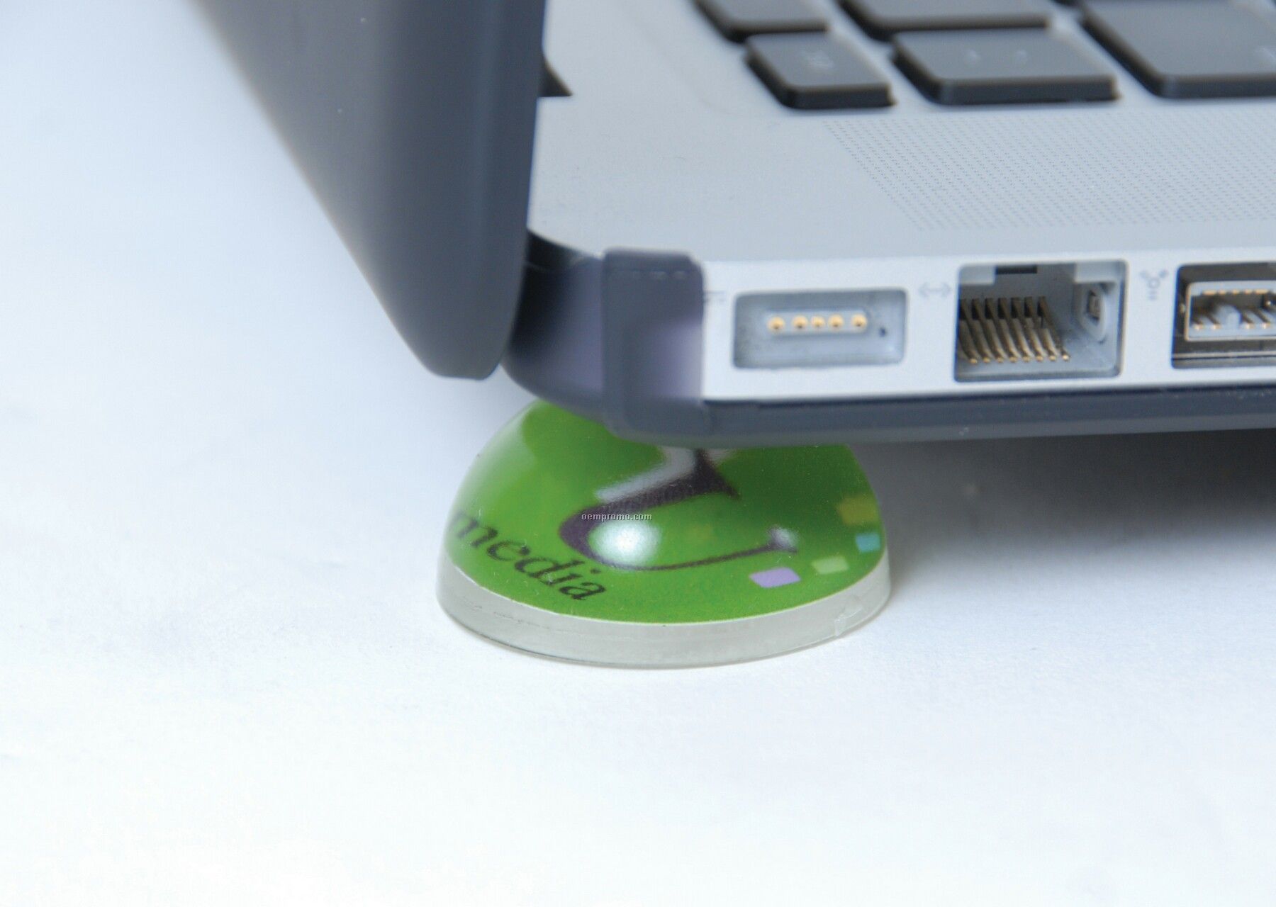 Laptop Heat Protectors ("Cool Mates" Protect Your Laptop From Overheating!)