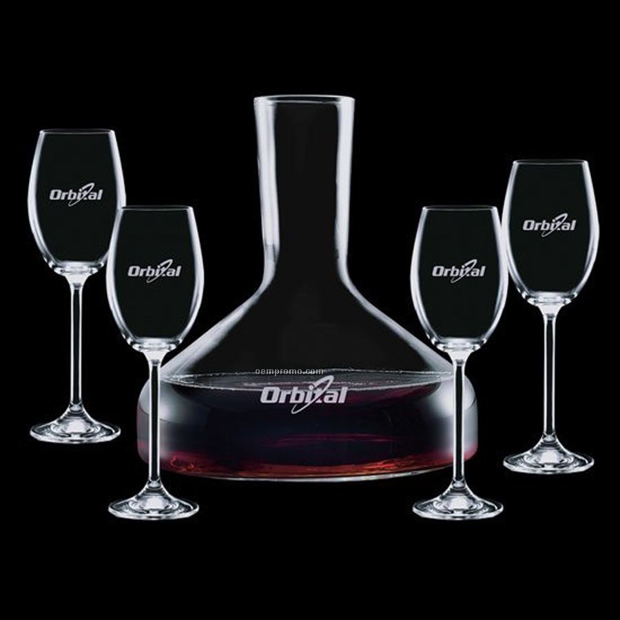 42 Oz. Oakland Carafe With 4 Wine Glasses