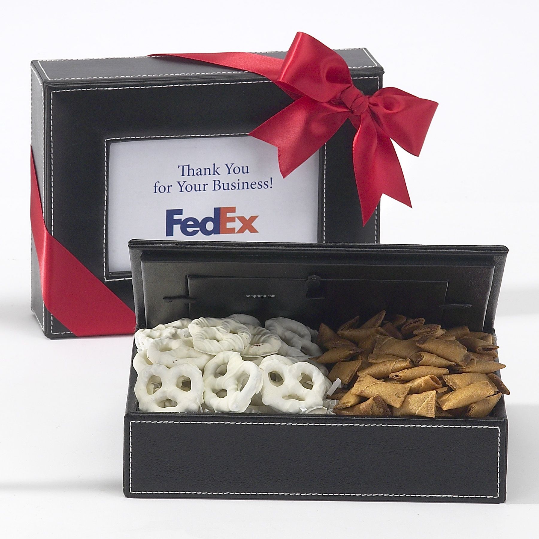 Photo Opportunity Gift Box With Pretzels & Cookies