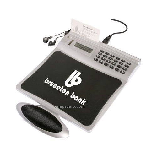 4-port USB Mouse Pad With Radio & Calculator