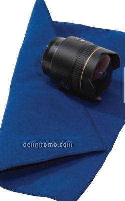 The Zoom Dri-lite Lens Cloth