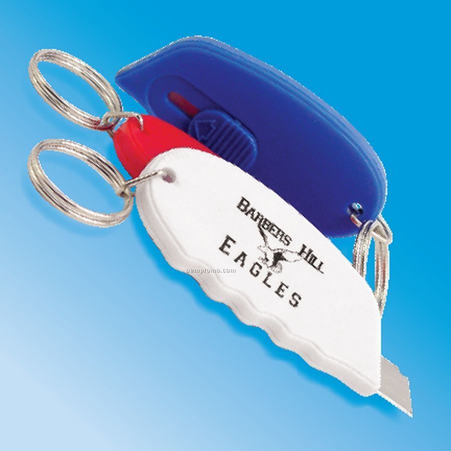 Oval Retractable Cutter W/Key Ring