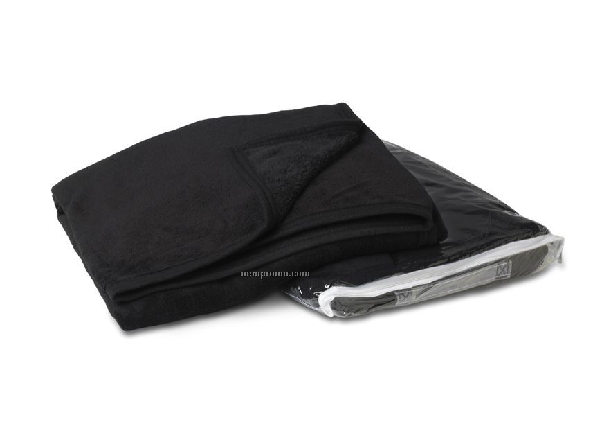 Wolfmark Black Coral Fleece Throw Blanket