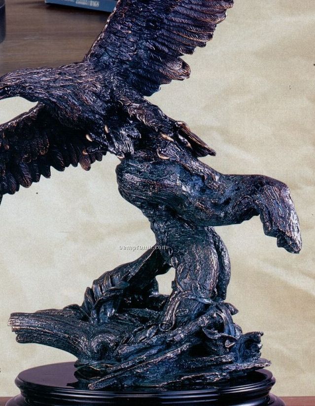 Copper Finish Wide Wing Eagle On Tree Stump Trophy - Round Base (27"X24")