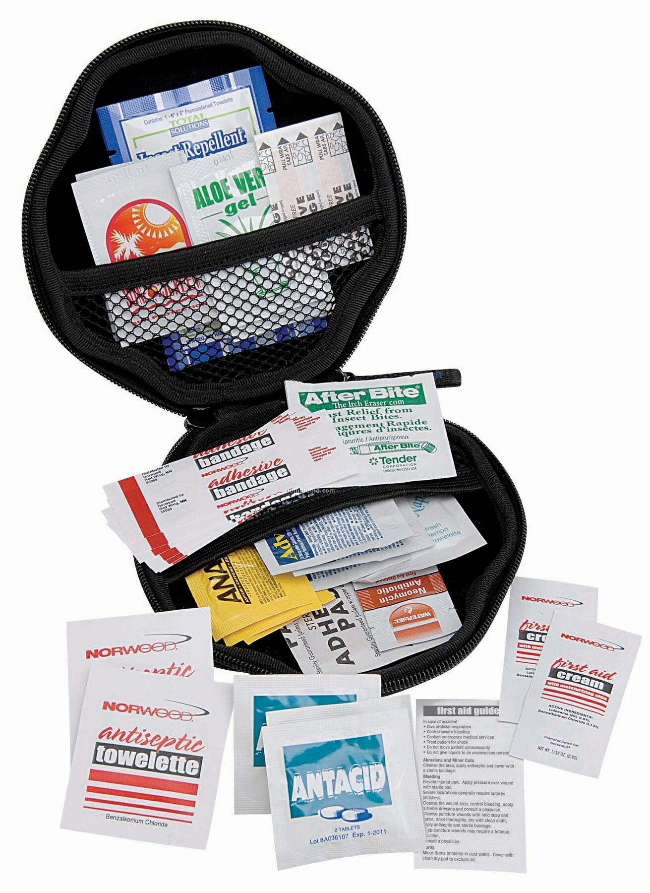 Pillowline Montana Cross First Aid Kit