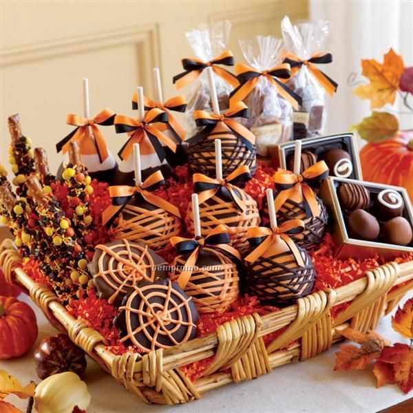 Spooktacular Halloween Basket W/Caramels & Spider Web Treats (16
