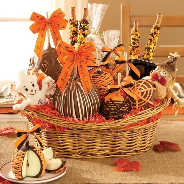 Premium Halloween Basket - 3 Apples/Seasonal Characters/Candy (14"X10"X12")