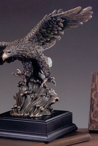 Copper Finish Sitting Eagle With Full Spread Wings Trophy (15"X12")