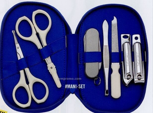 Manicure Set With Compact Case