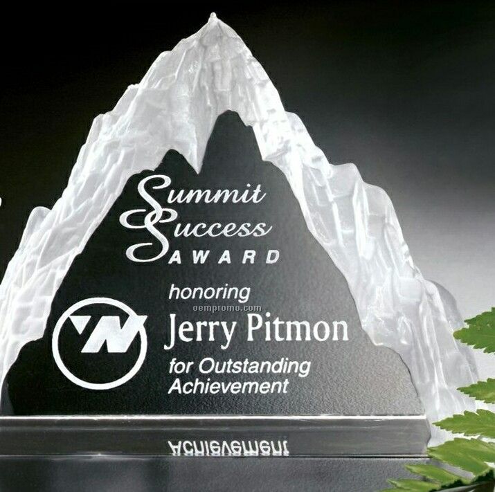 Pristine Gallery Crystal Matterhorn Award (5")