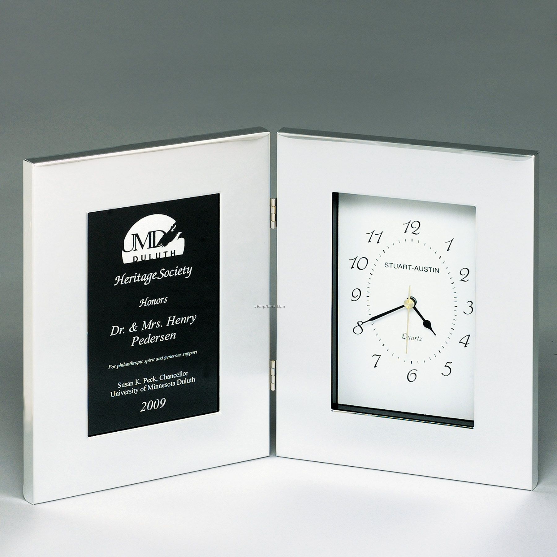 Polished Silver Aluminum Clock With Large Engraving Plate
