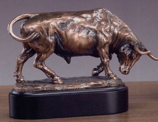 Bull With Head Down Trophy On Oblong Base (8"X6")