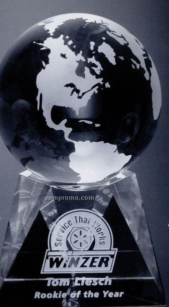 Global Gallery Crystal Triad Globe Award (4")