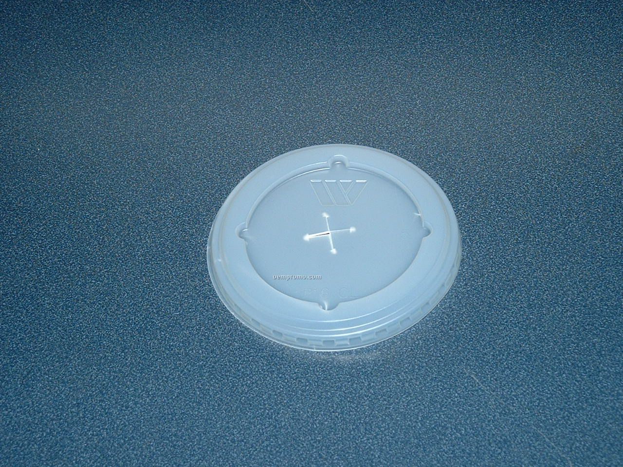 Frosted Straw Slot Lids For Plastic Cups (12 Oz.)