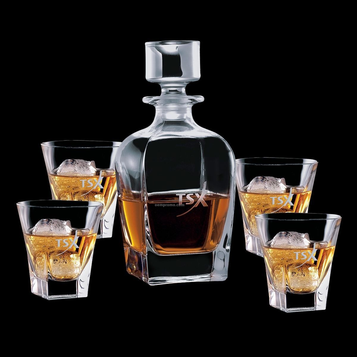 Chesswood Decanter & 4 On The Rocks Glasses