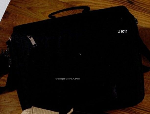 Ultraclub Classic Expandable Briefcase W/ Adjustable Shoulder Strap
