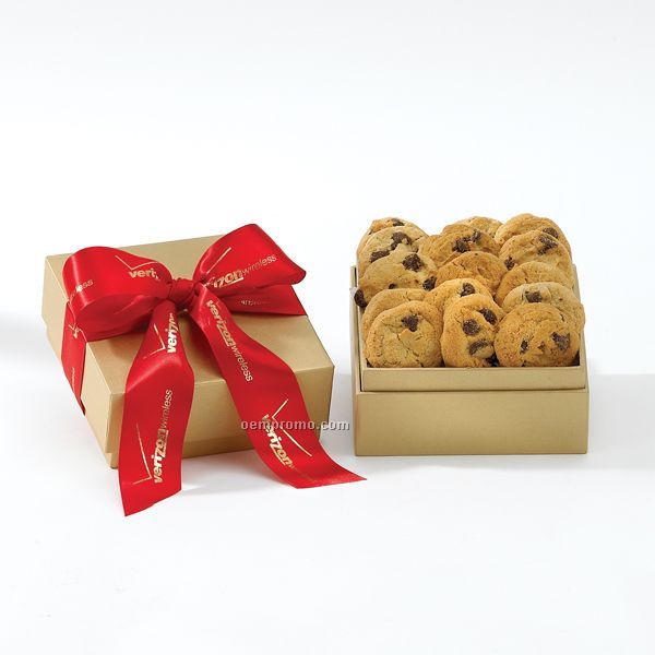 Golden Choice Gift Box With 12 Chocolate Chip Cookies