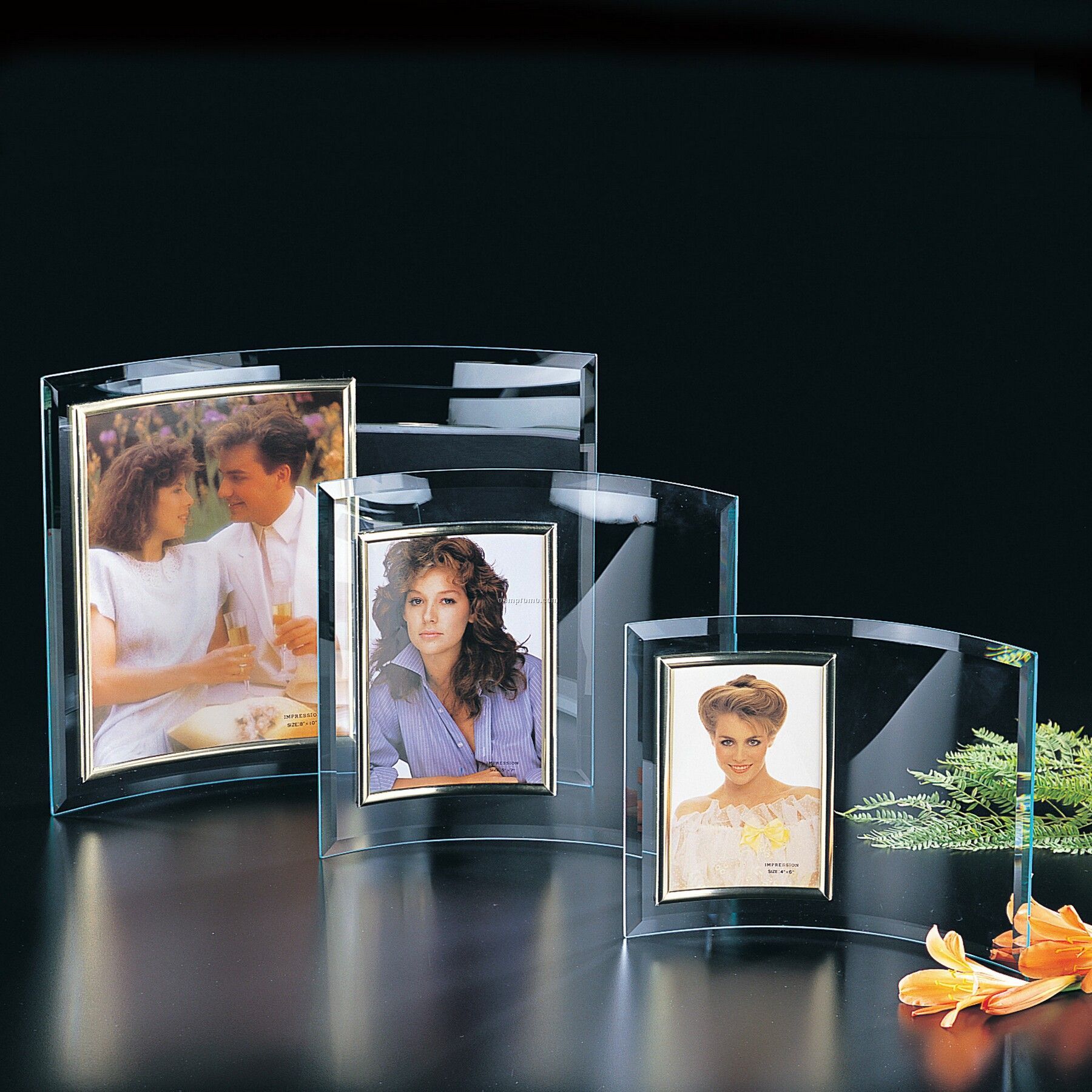 Medium Vertical Jade Curved Glass Photo Frame