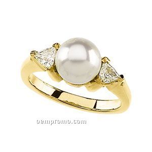 Ladies' 14kw 8mm Cultured Pearl & 3/8 Ct Tw Diamond Triangle Ring